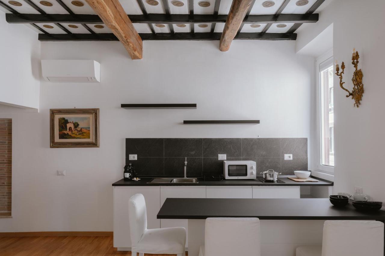 Charming Frattina - 2 Bathrooms New Apartment Рим Экстерьер фото