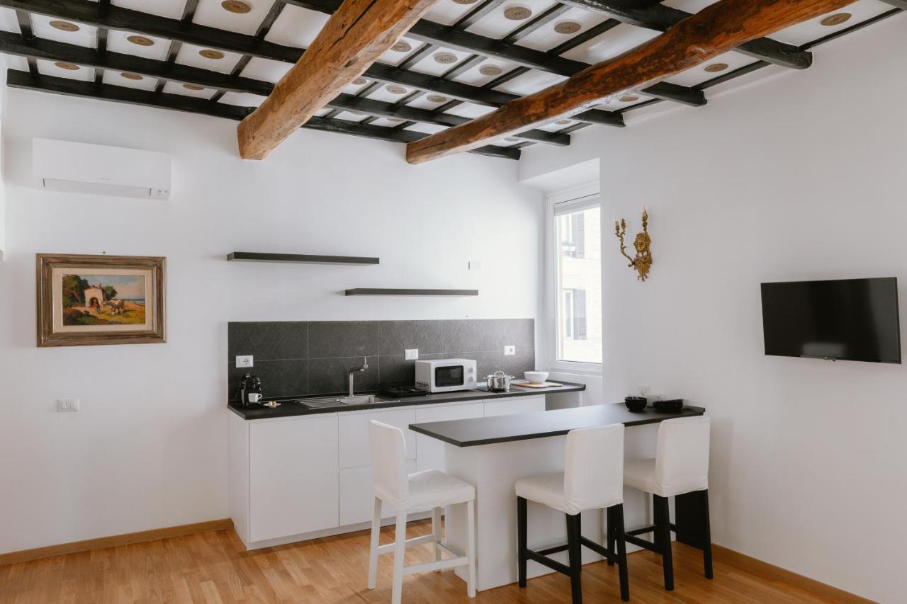 Charming Frattina - 2 Bathrooms New Apartment Рим Экстерьер фото