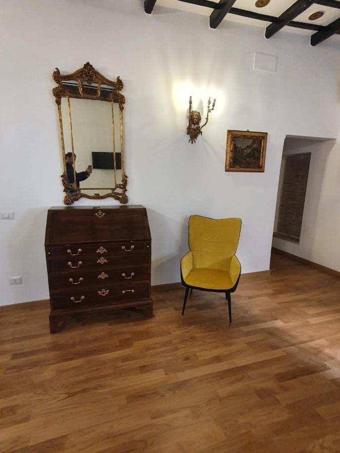 Charming Frattina - 2 Bathrooms New Apartment Рим Экстерьер фото